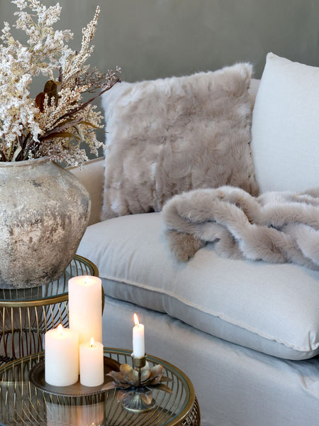 Chic Antique, Kissen aus Pelzimitat