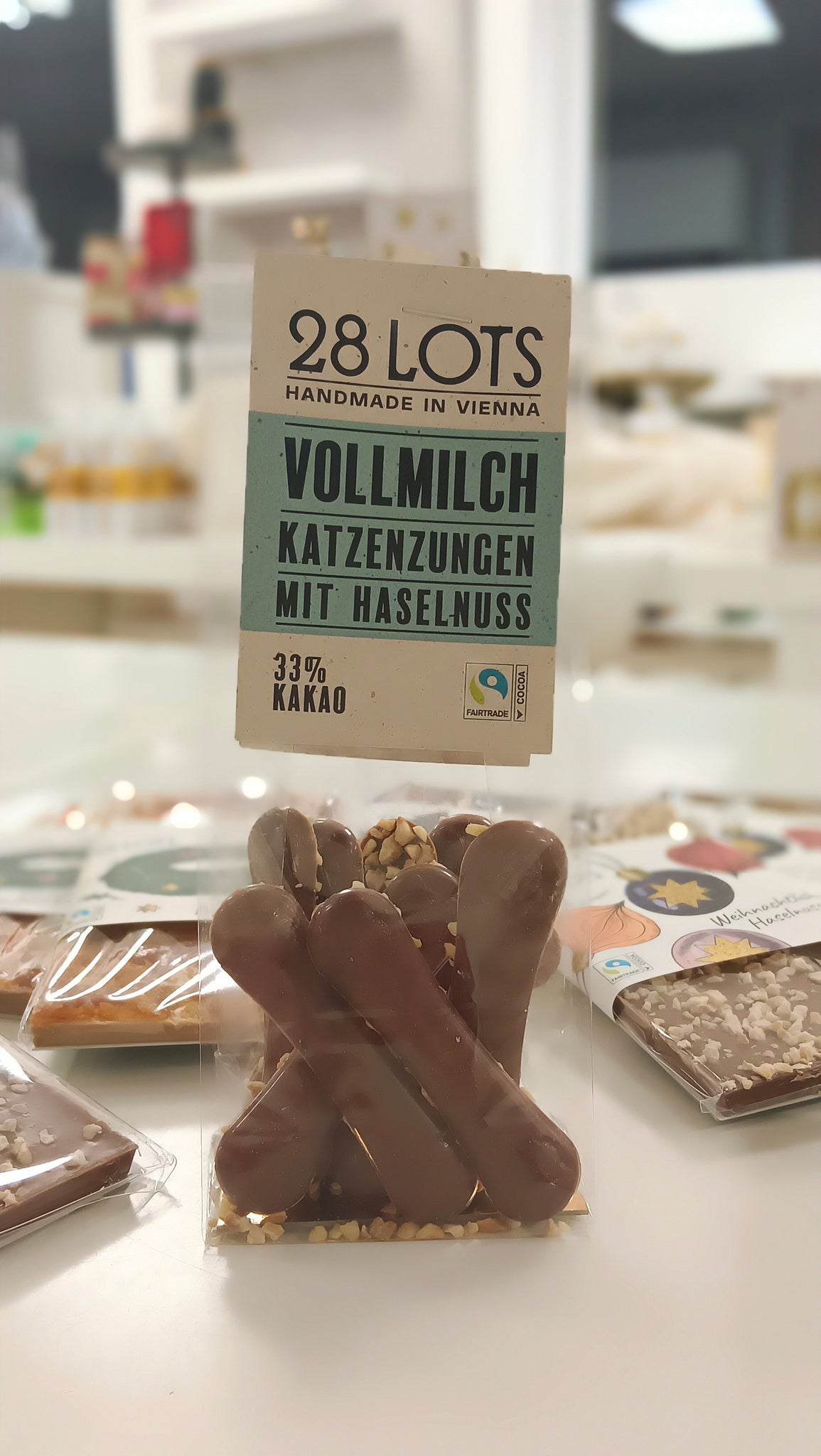 28LOTS, Katzenzungen Vollmilch mit Haselnuss, 50 g