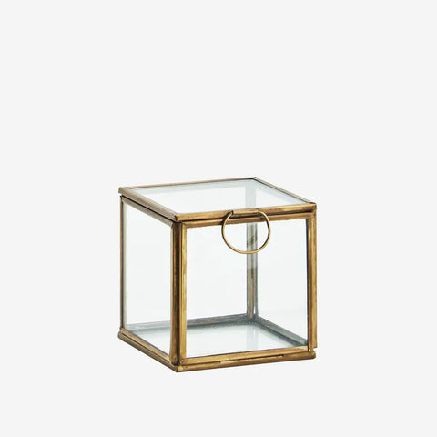 Madam Stoltz, Glasbox Cube